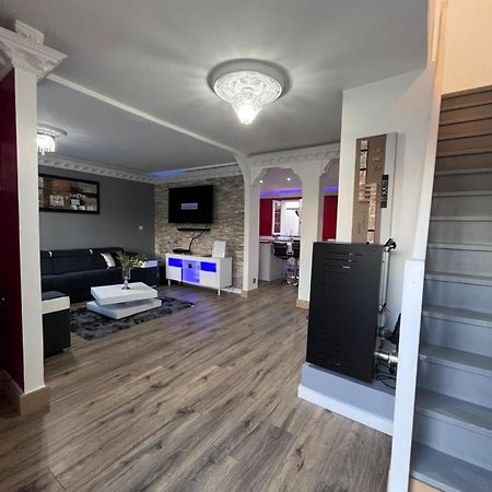 Maison De Caractere A Ballainvilliers 외부 사진